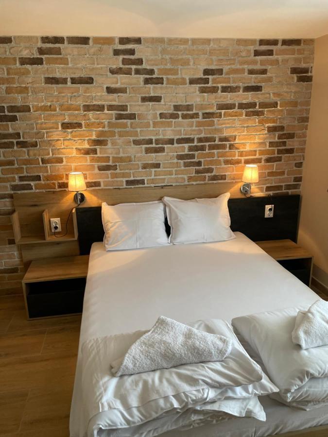 Family Hotel Malibu Chernomorets Dış mekan fotoğraf