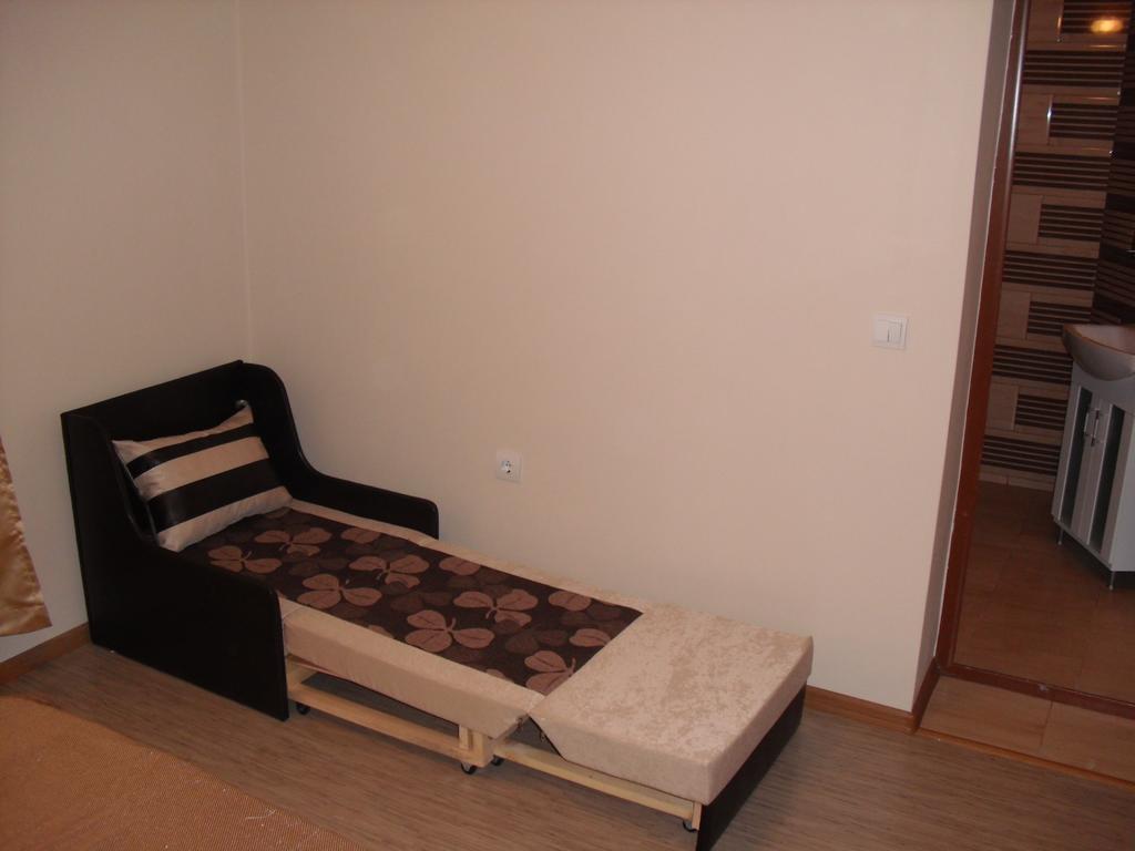 Family Hotel Malibu Chernomorets Dış mekan fotoğraf